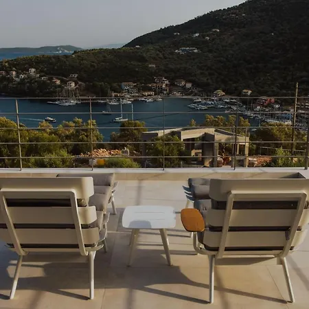 2s Alpha Lefkada - Happy *